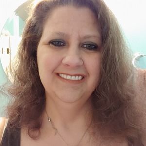 Meet your Posher, Wendi